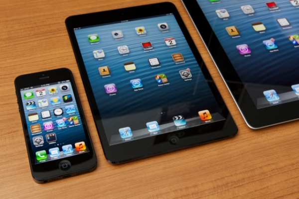 WSJ: Apple testing larger iPad and iPhone?
