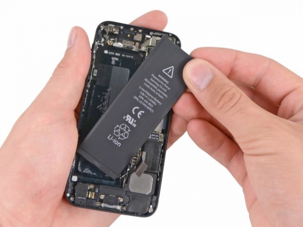 Ten percent bigger battery in iPhone 5S
